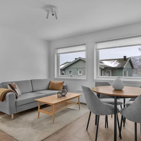 2-bedroom Modern In *